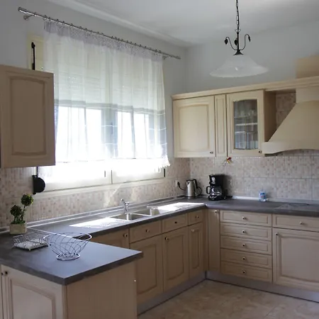 Platoni Elite וילה יאליסוס