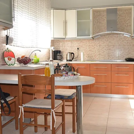 וילה Platoni Elite יאליסוס