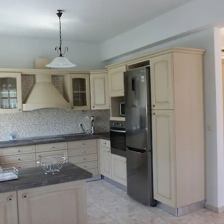 Platoni Elite Villa *