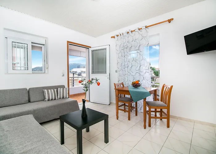 Willa Platoni Elite *