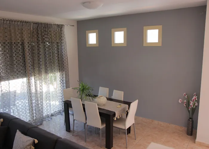 Platoni Elite * Jalisos