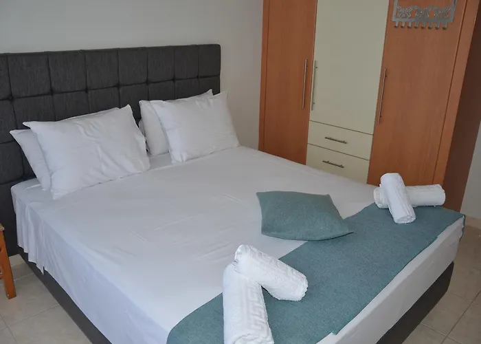 Platoni Elite * Jalisos