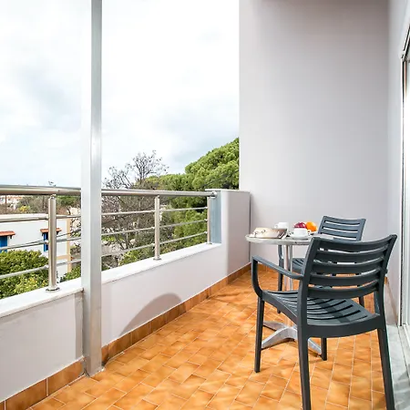 Platoni Elite Vila *