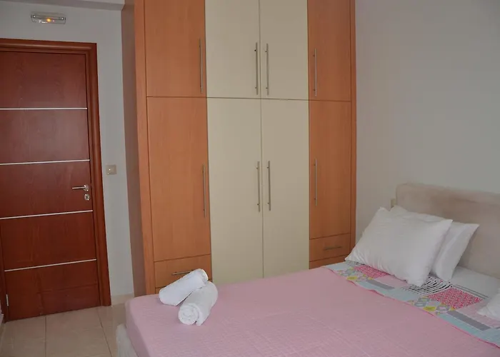 Platoni Elite Villa *