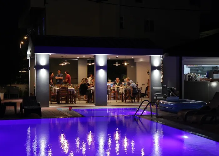 Platoni Elite Villa *